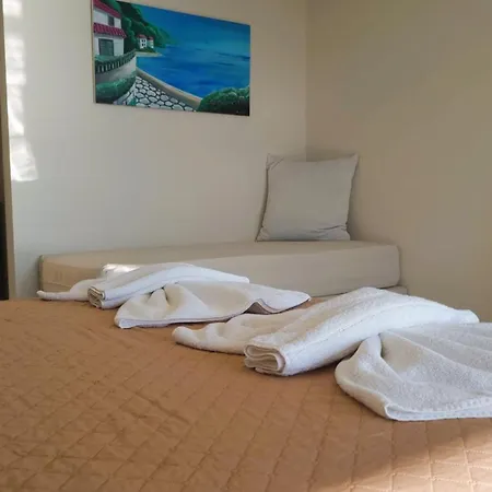 Apartment One Vision Nikiana