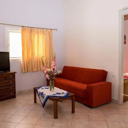 One Vision Apartment Nikiana